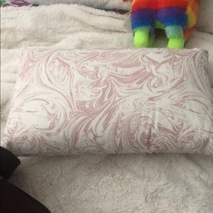 Pillow